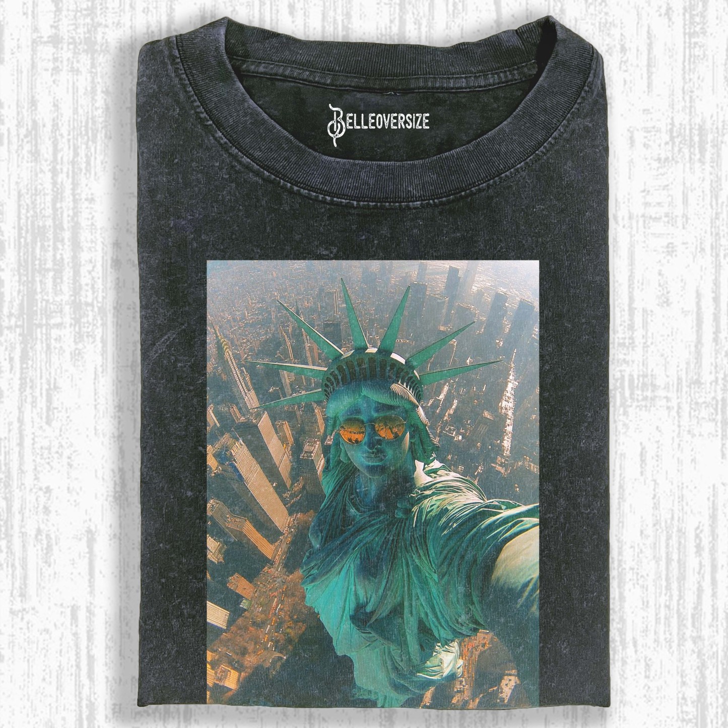 STATUE OF LIBERTY T-SHIRT