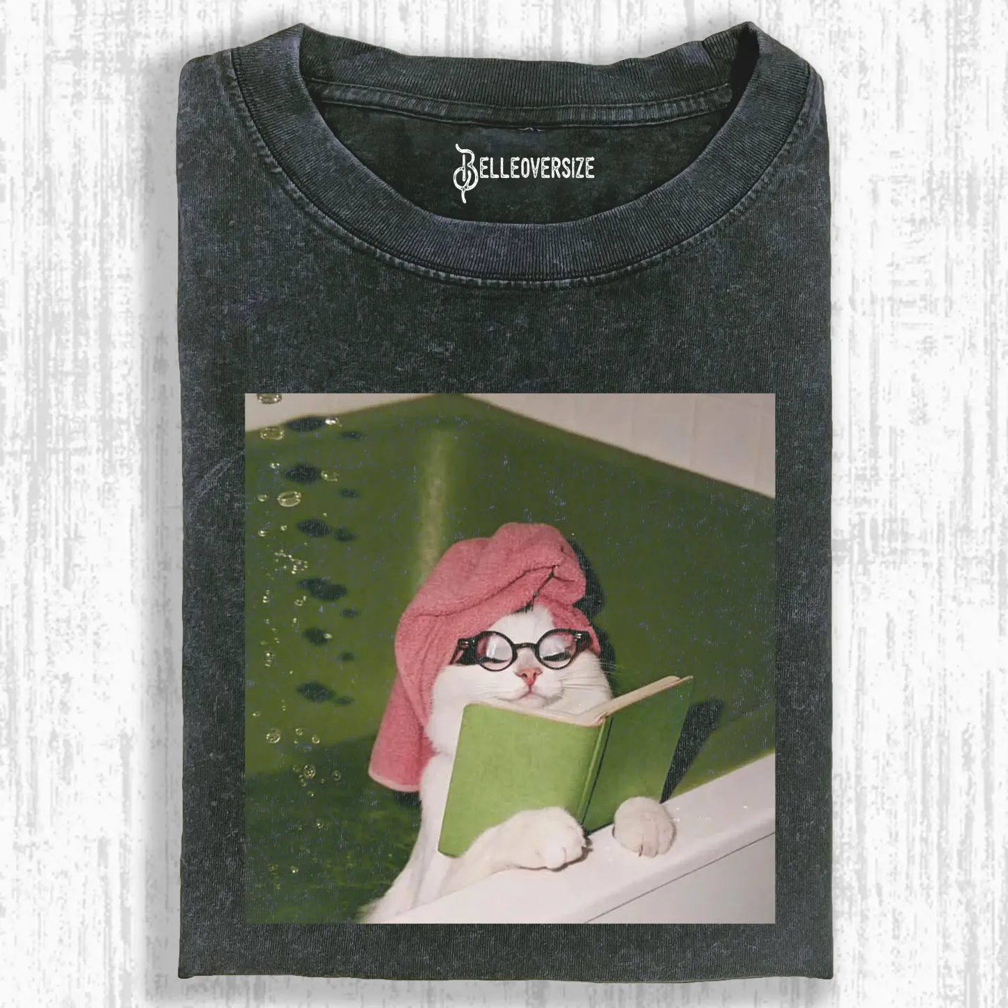 THE CAT WHO STUDIED HARD T-SHIRT