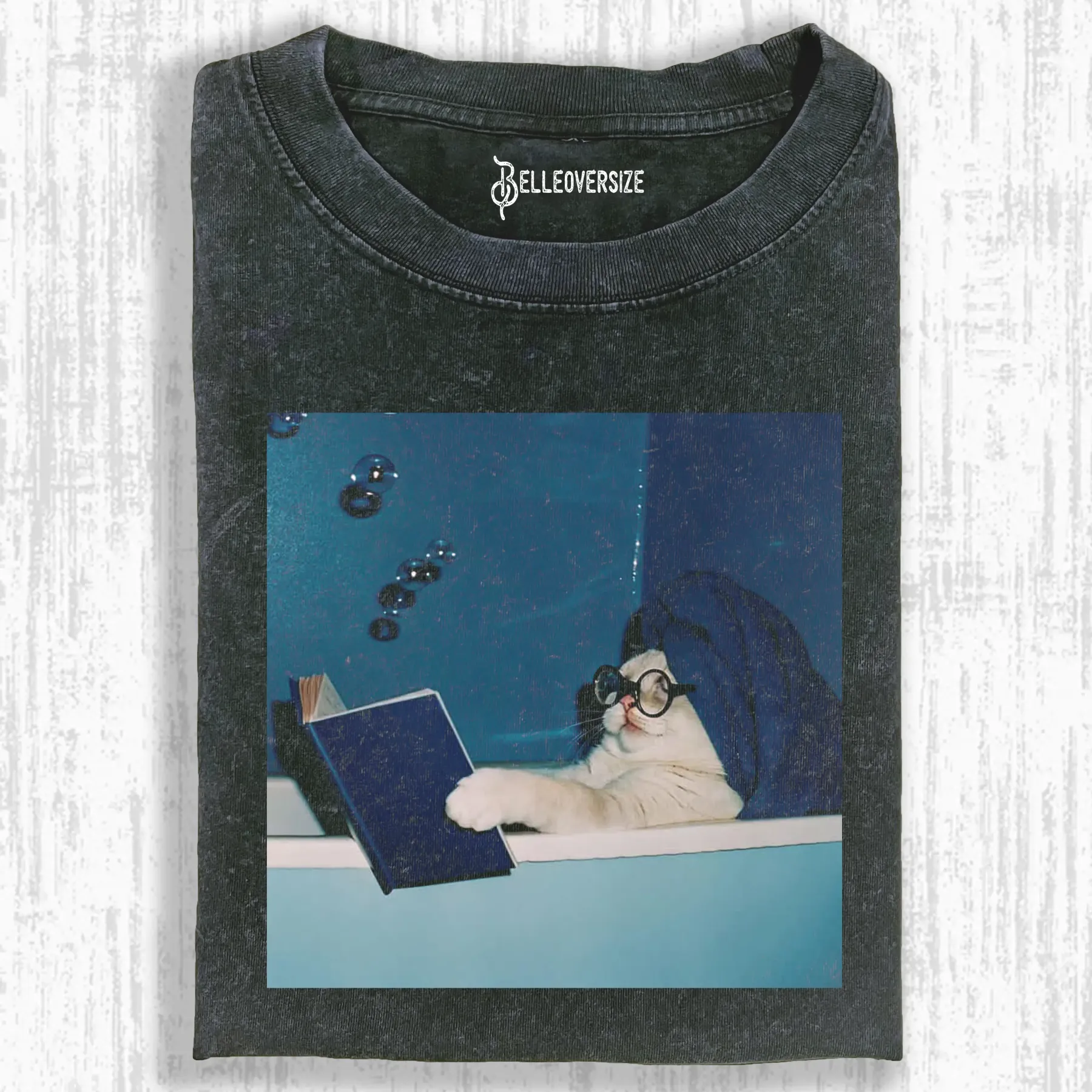 THE CAT WHO STUDIED HARD T-SHIRT