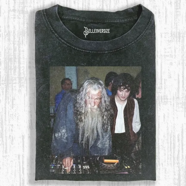 THE LORD OF THE RINGS  T-SHIRT