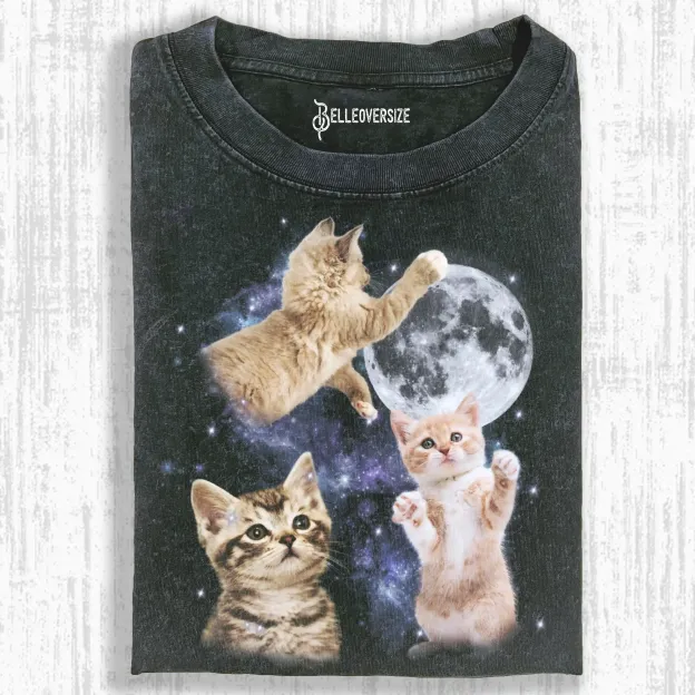 THREE CATS RETRO MOON GRAPHIC  T-SHIRT