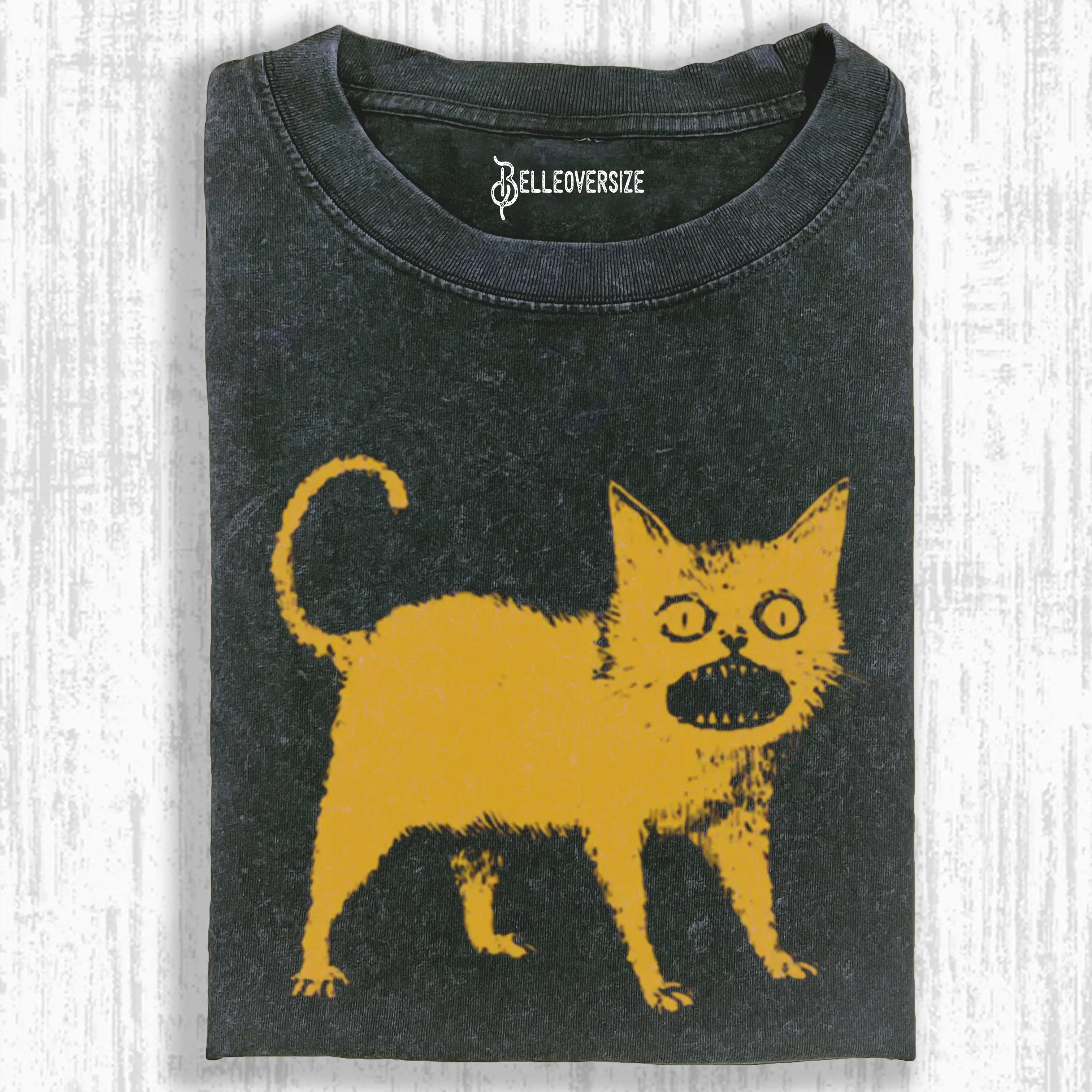 TOKYOCANVAS HORRIBLE JAPANESE CAT CLASSI T-SHIRT