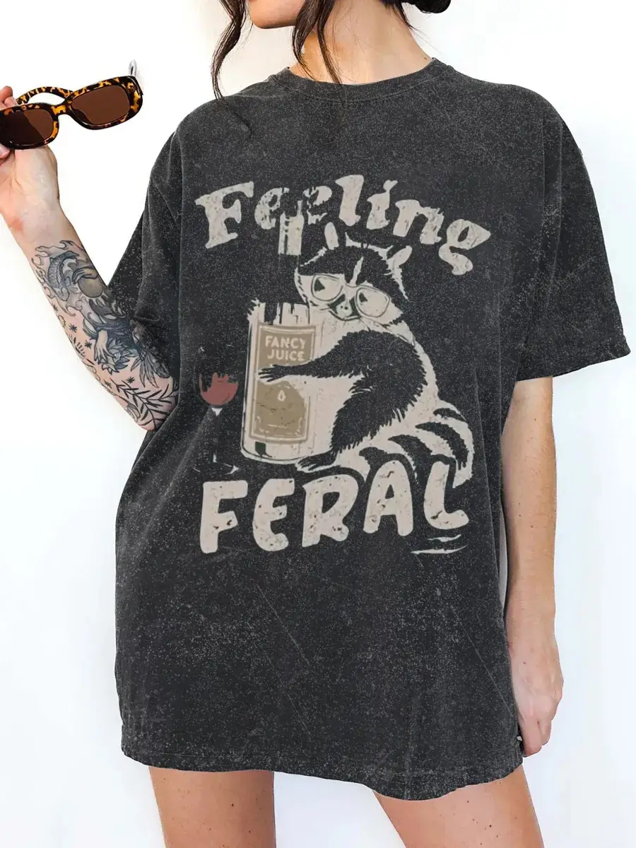VINTAGE FEELING FERAL SWEAT SHIRT