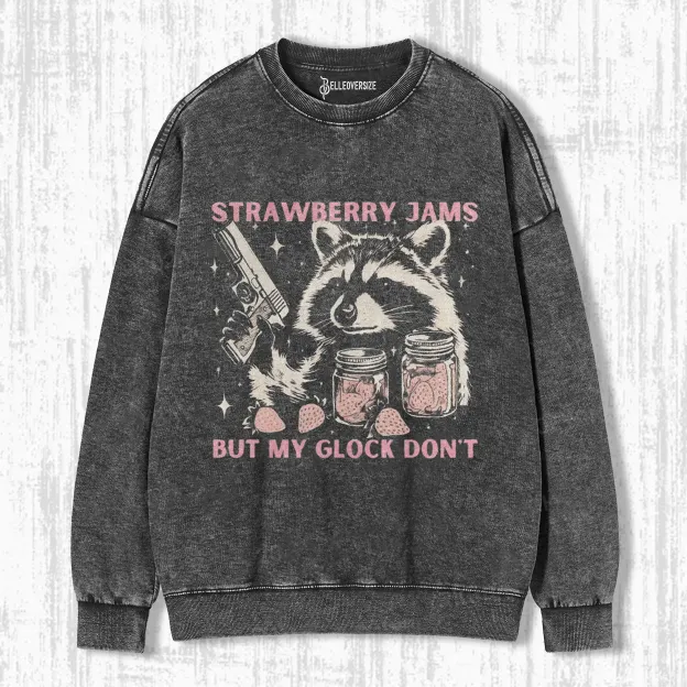 VINTAGE STRAWBERRY JAMS RACCOON SWEATSHIRTS