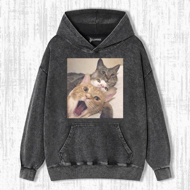 WACKY CAT HOODIE 