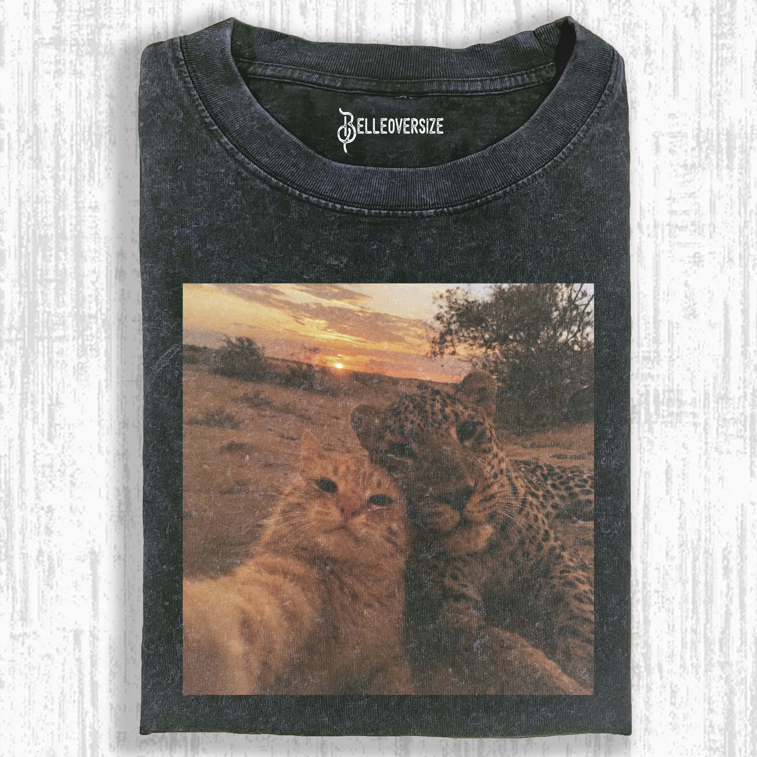 WACKY CAT & LEOPARD T-SHIRT