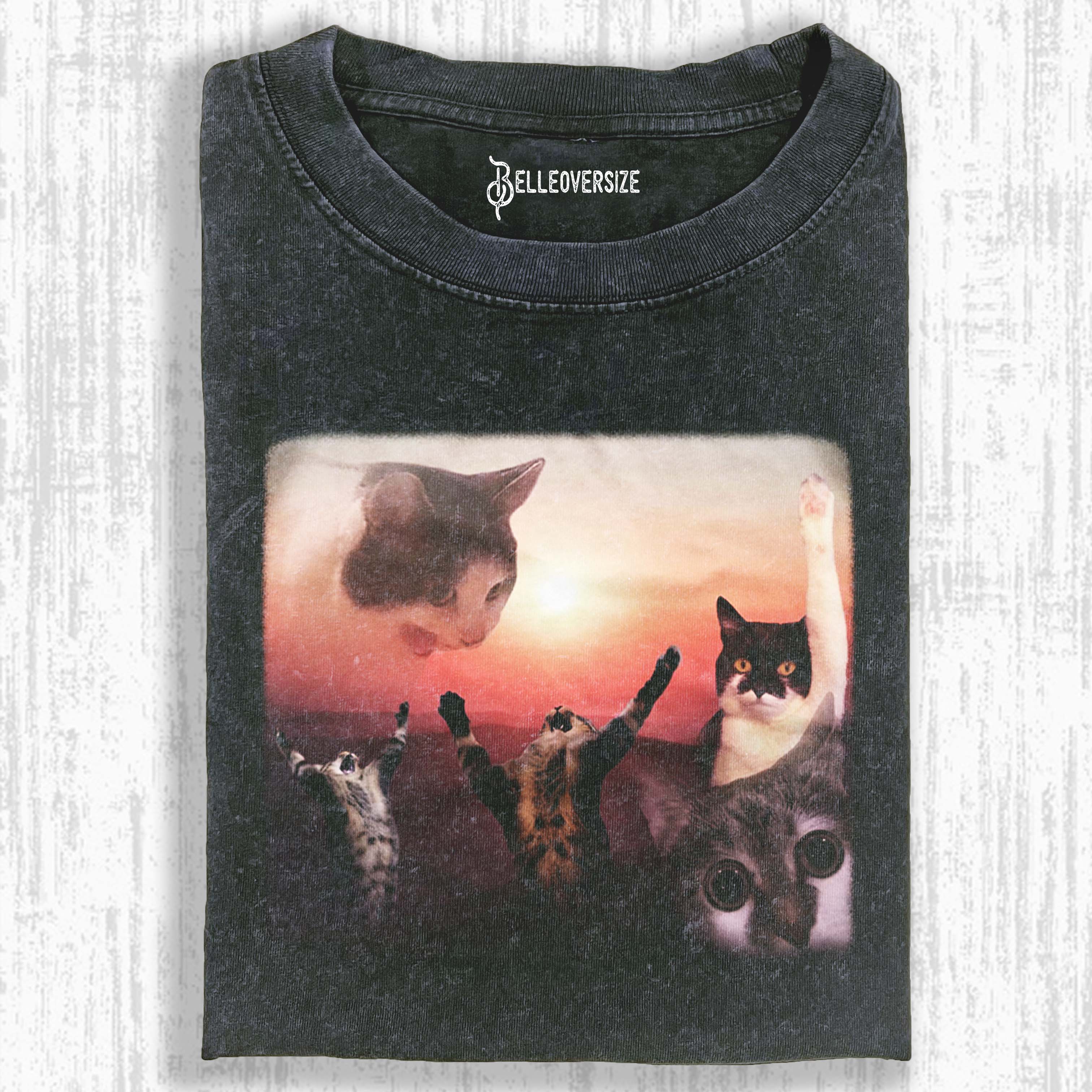 WACKY CAT T-SHIRT