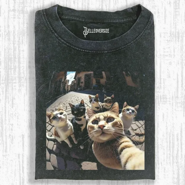WACKY CAT  T-SHIRT
