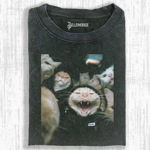 WACKY CAT  T-SHIRT 