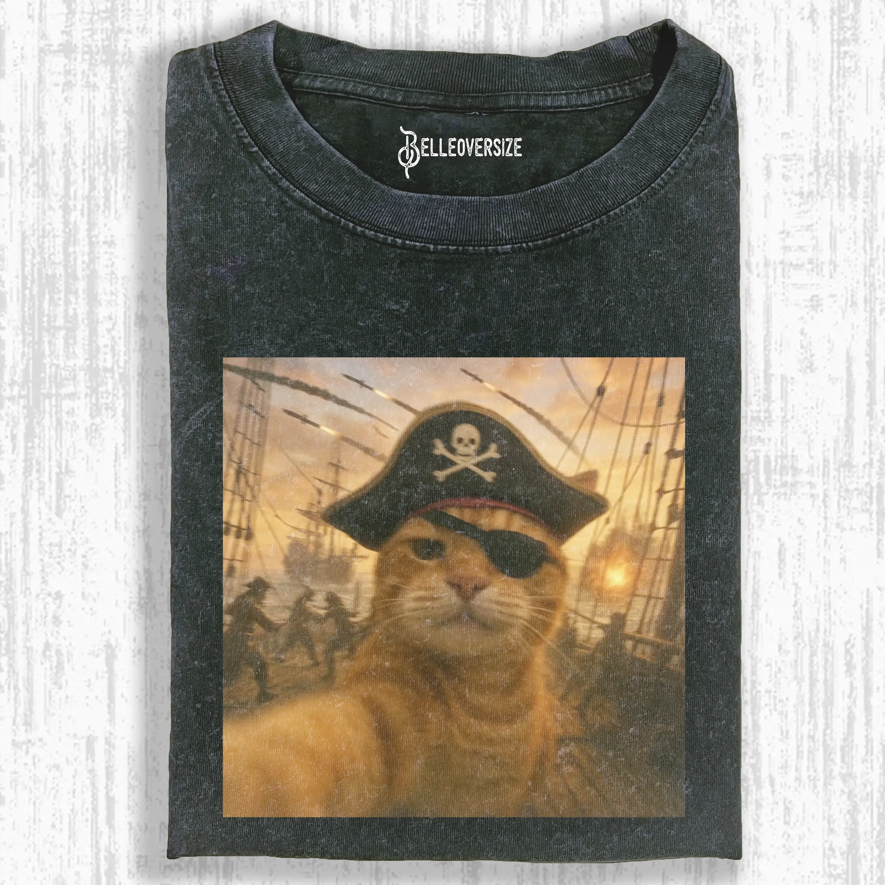 WACKY CAT  T-SHIRT