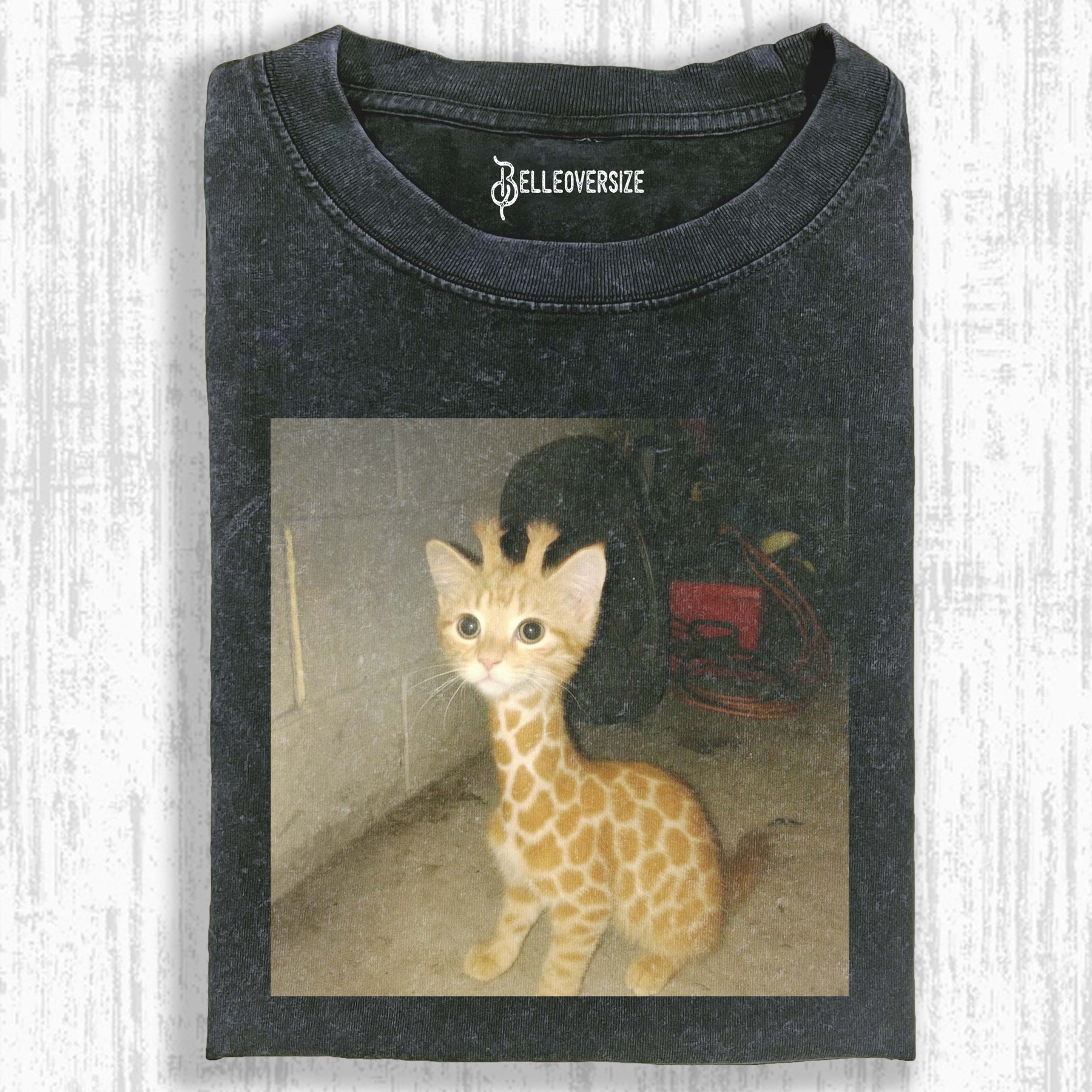 WACKY CAT T-SHIRT