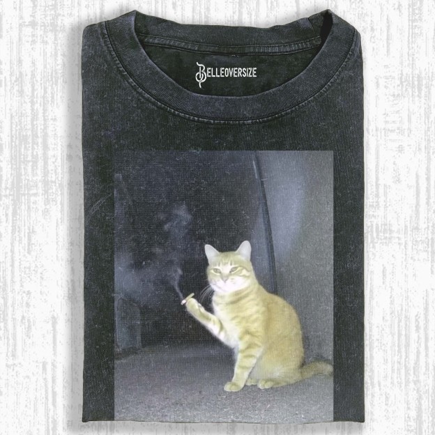 WACKY CAT  T-SHIRT