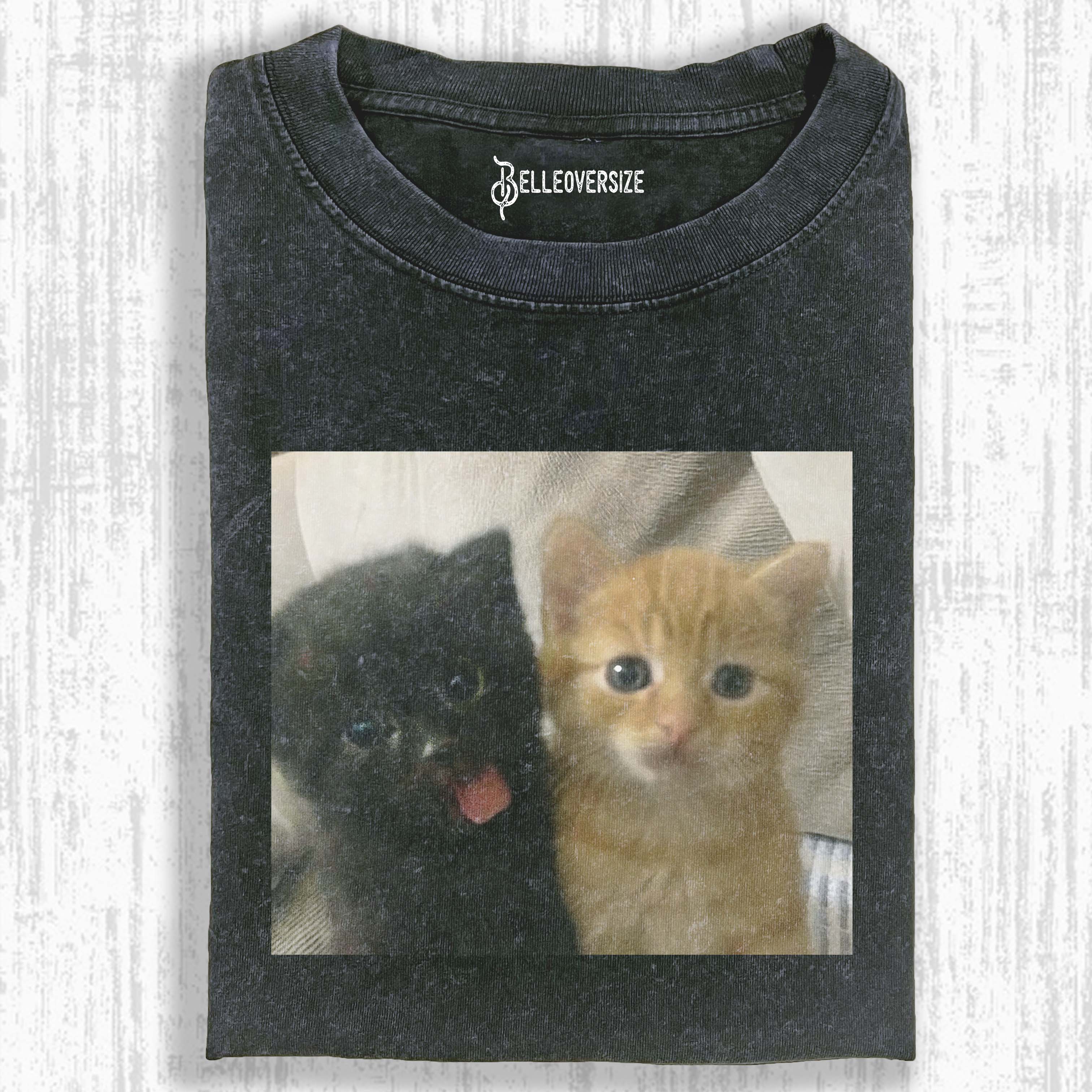 WACKY CAT  T-SHIRT