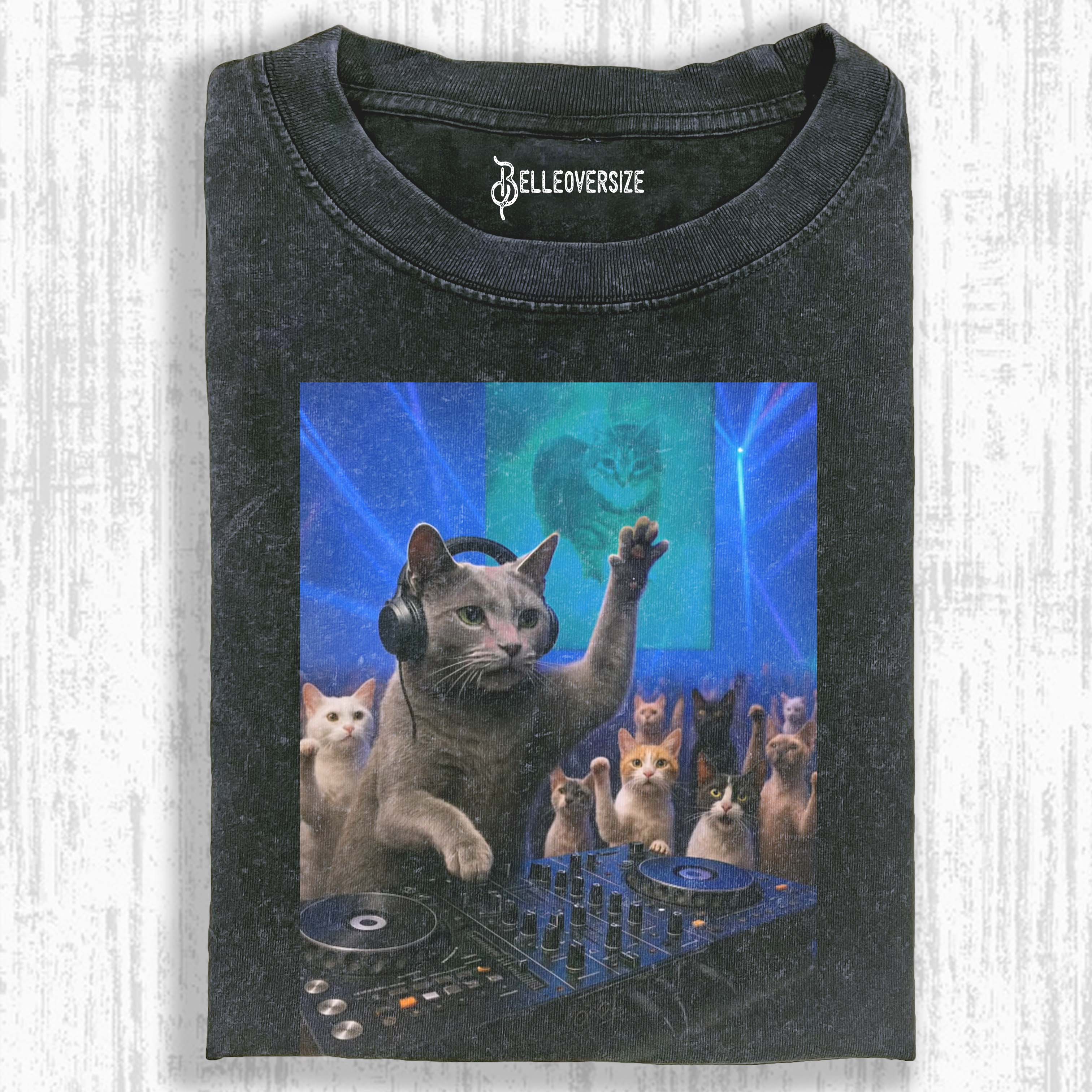 WACKY CAT T-SHIRT