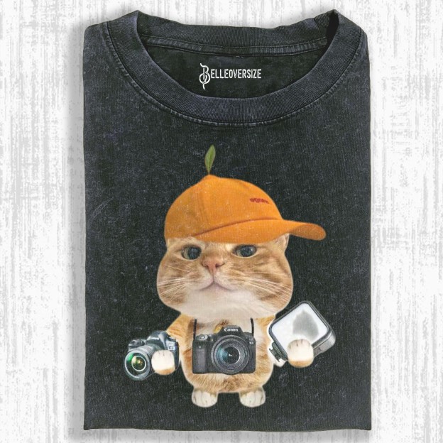 WACKY CAT  T-SHIRT