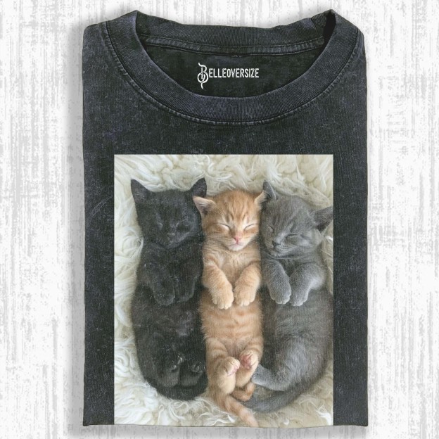 WACKY CAT  T-SHIRT