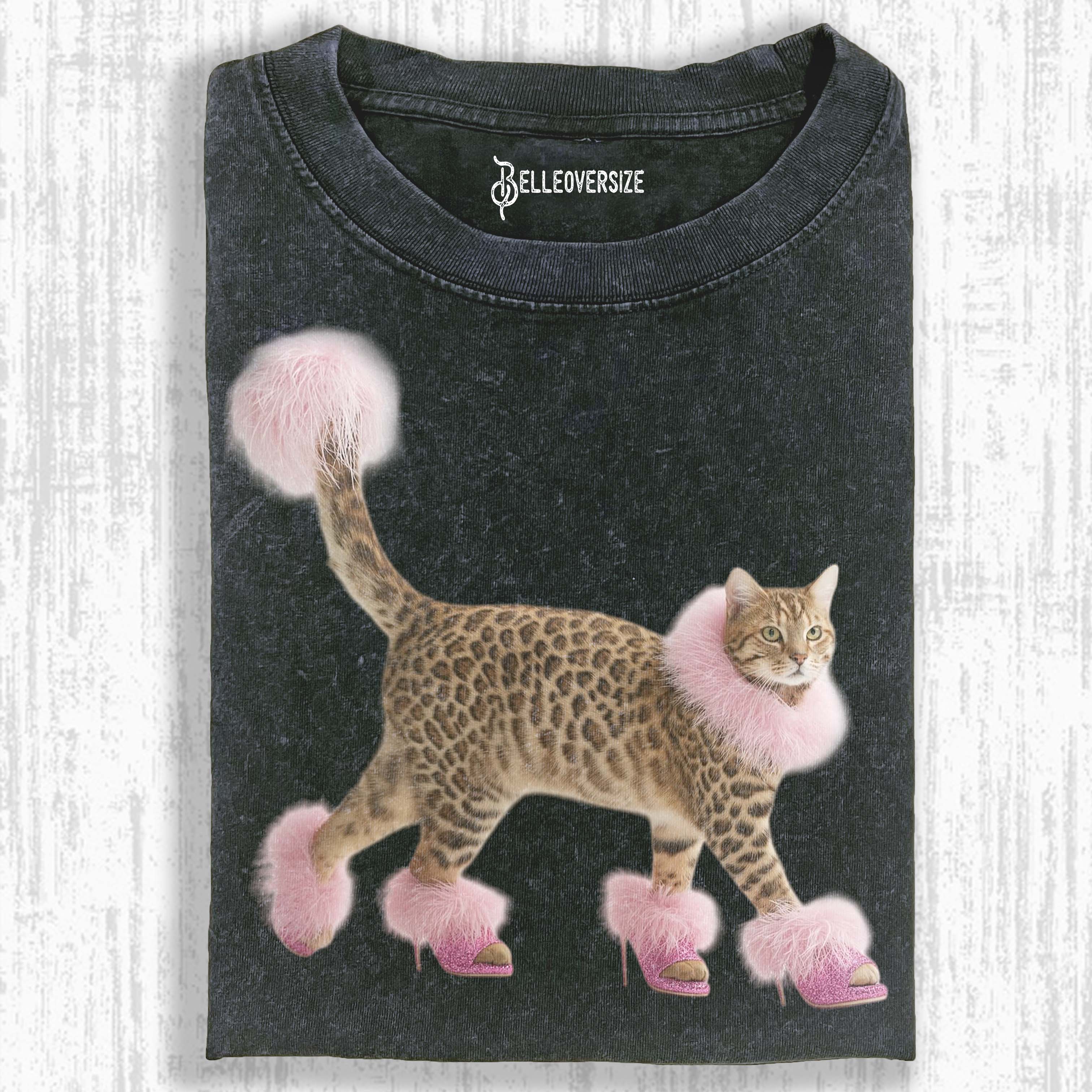 WACKY CAT  T-SHIRT