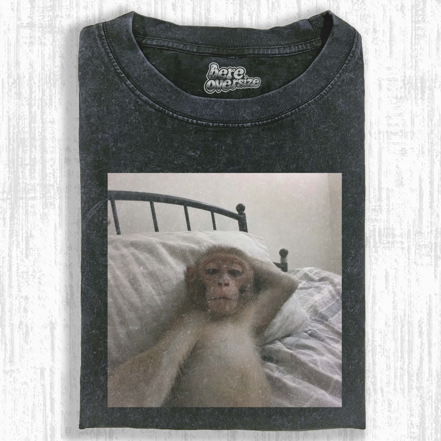 RETRO SCARY MASK CLUSTER T-SHIRT