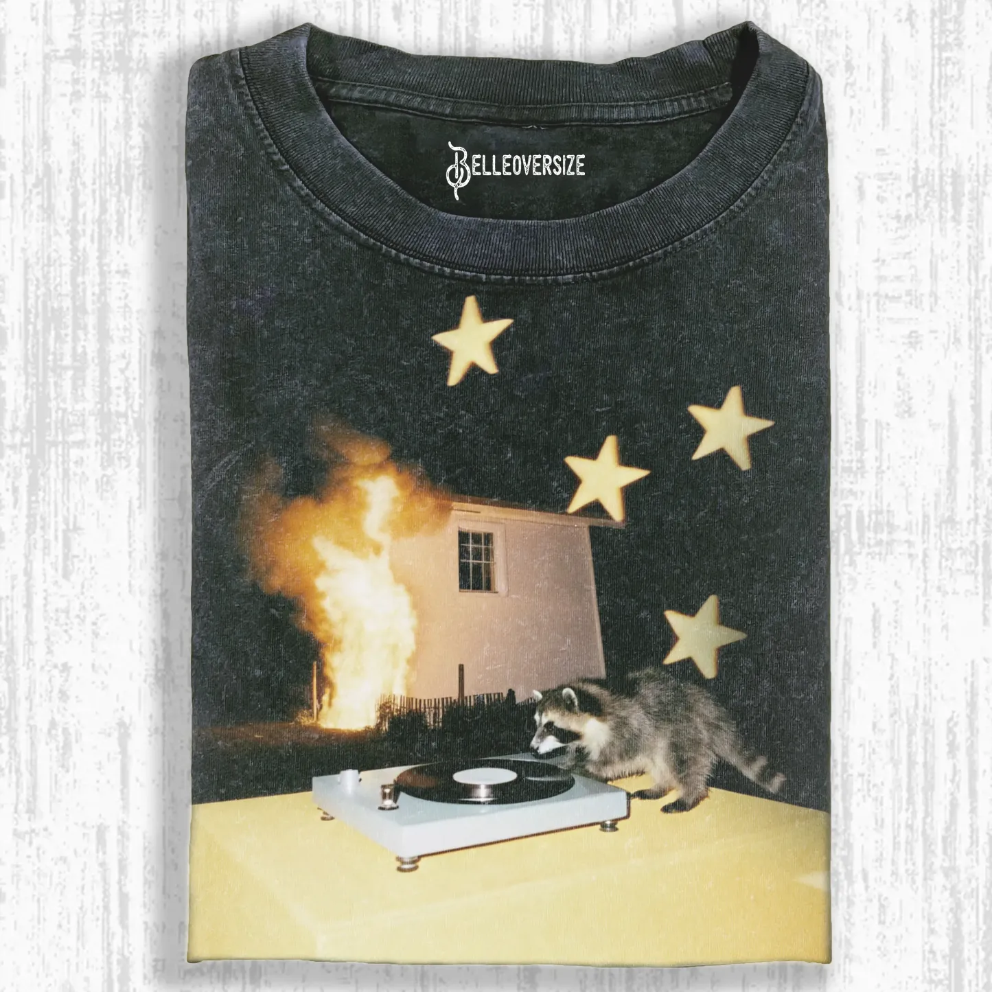 WACKY RACCOON T-SHIRT