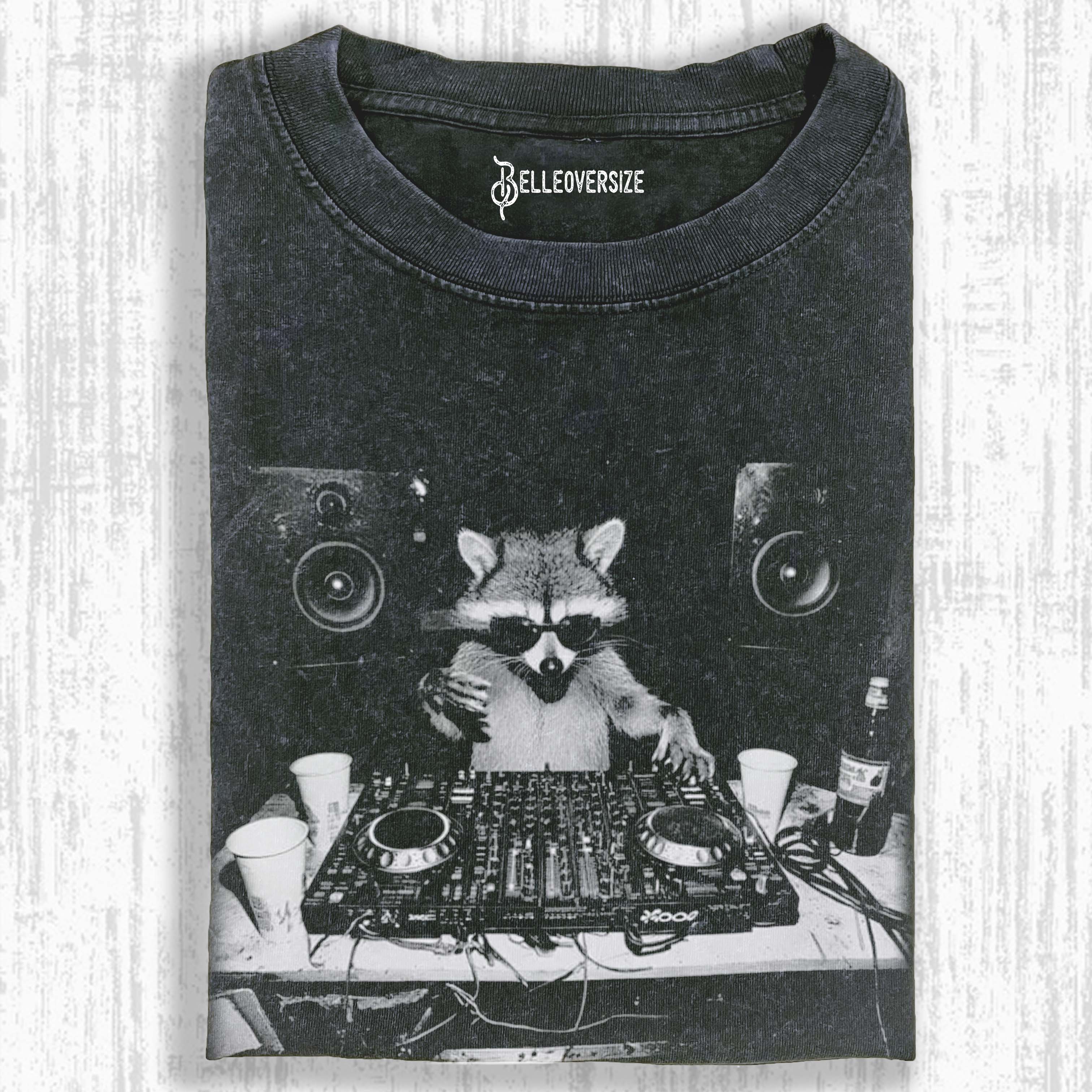 WACKY RACCOON T-SHIRT