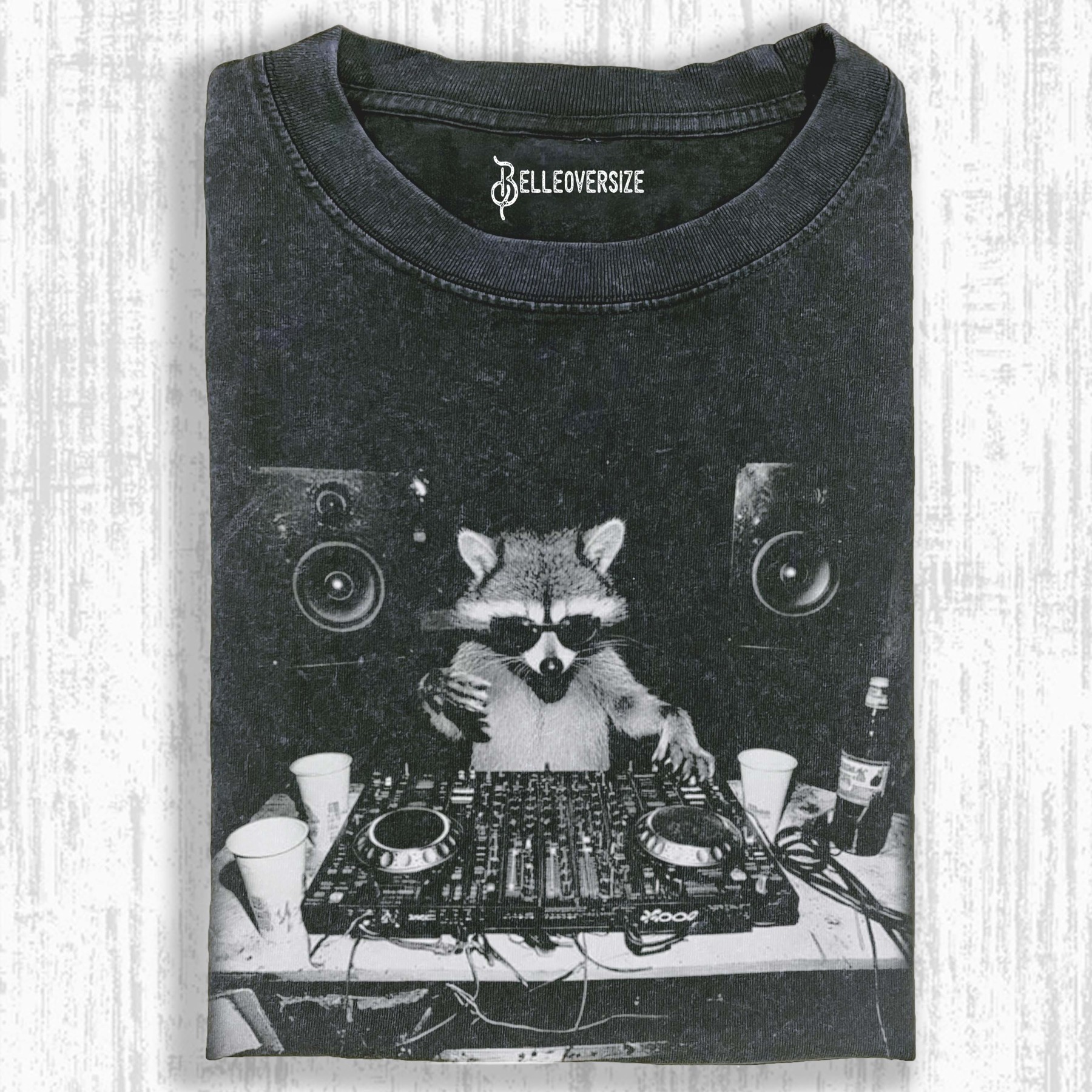 WACKY RACCOON T-SHIRT