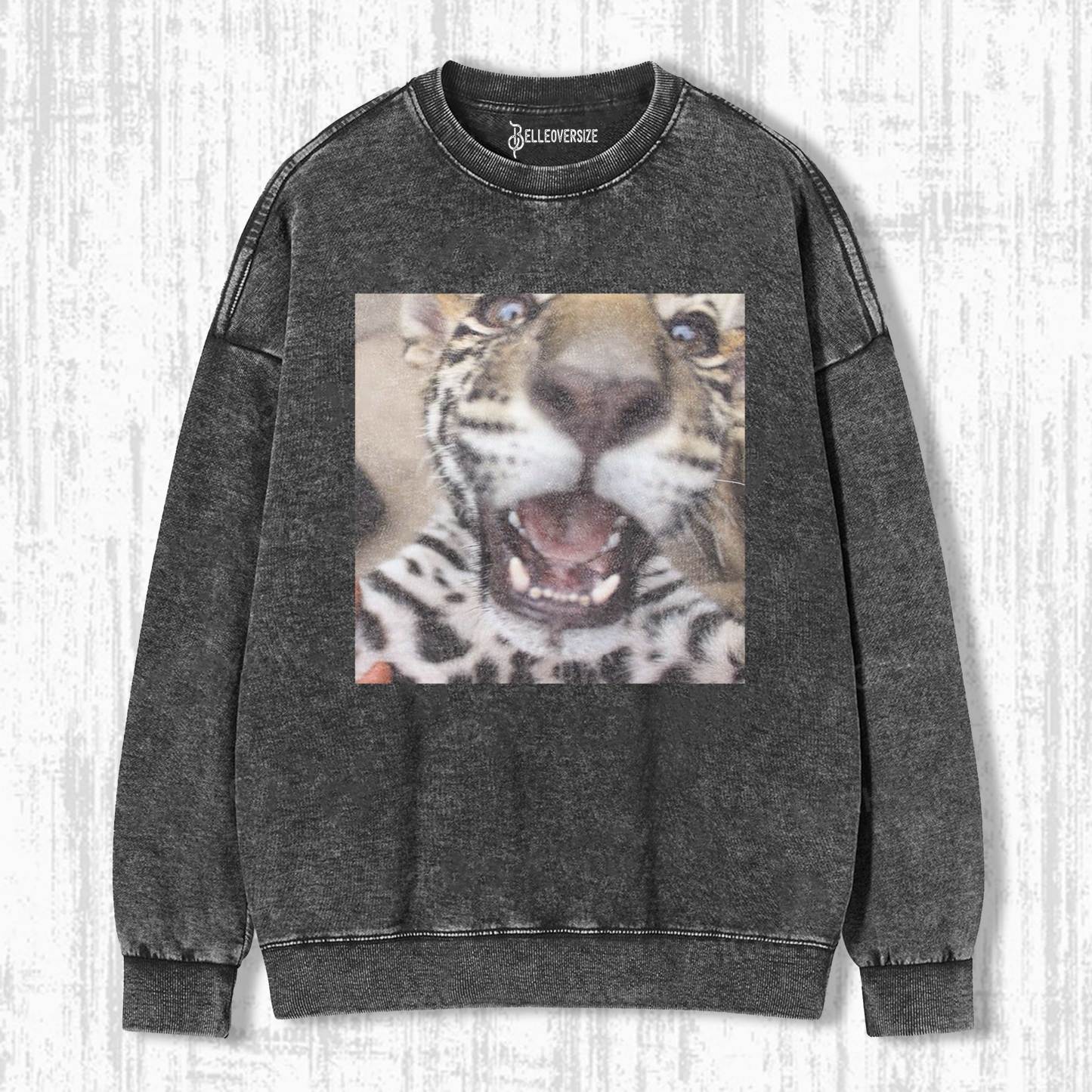 WACKY TIGER SWEATSHIRT