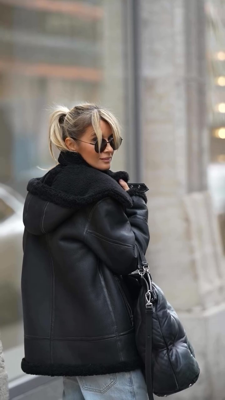 Oversized lapel fur jacket