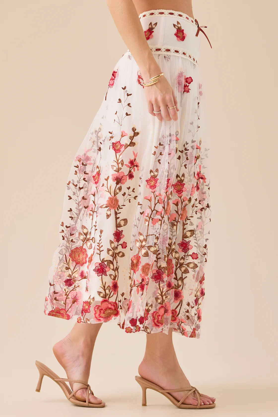 Glamorous Tie - Strap Floral Crop Top & Maxi Skirt Set