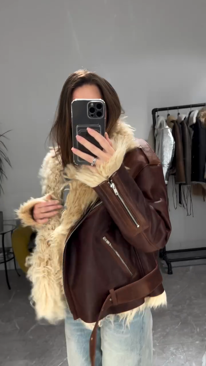 Brown Shearling - Collared Leather Jacket-aritzao