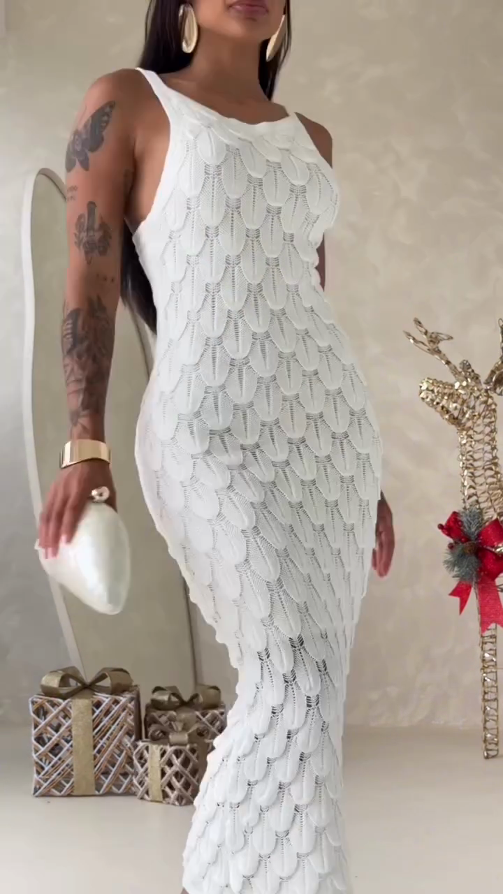 Textured knit backless midi dress