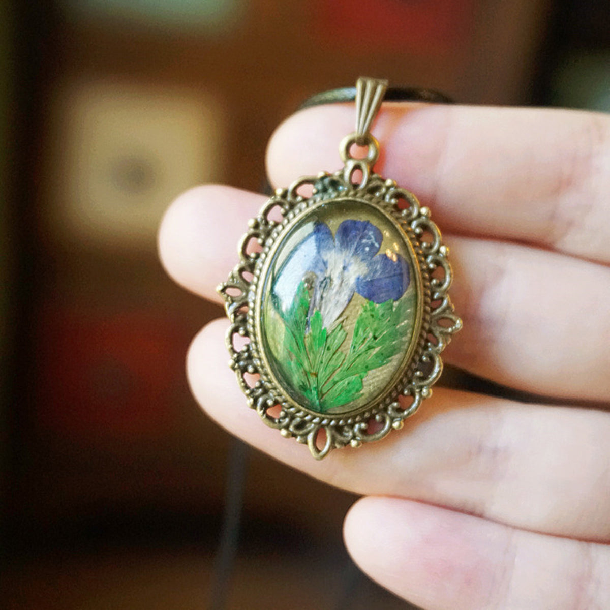 Resin Pressed Flower Necklaces - French Retro Violet & Lobelia Erinus-CALLISTARI