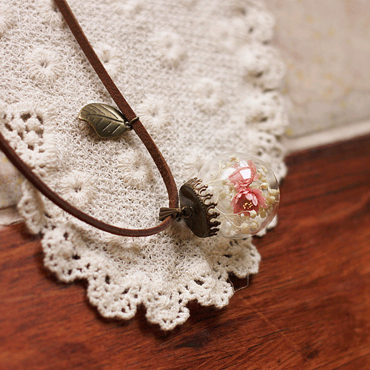Resin Pressed Flower Necklaces - Crystal Ball Pink Girl Garden-CALLISTARI