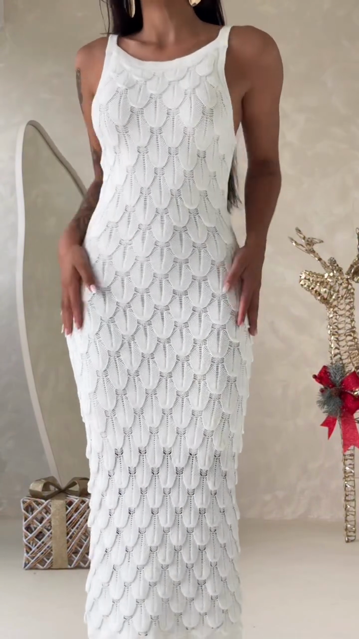 Textured knit backless midi dress