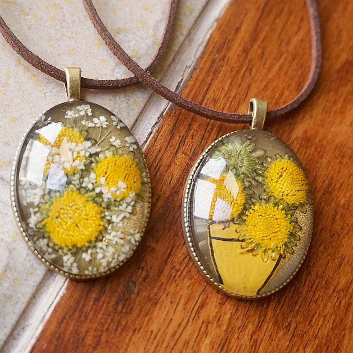 Resin Pressed Flower Necklaces - Van Gogh Sunflower-CALLISTARI