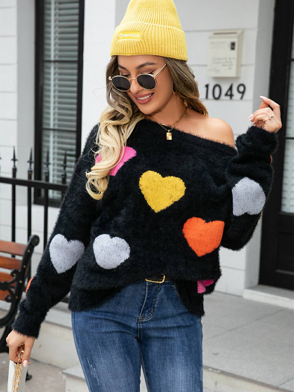 Furry Love Sweater with  Heart-CALLISTARI