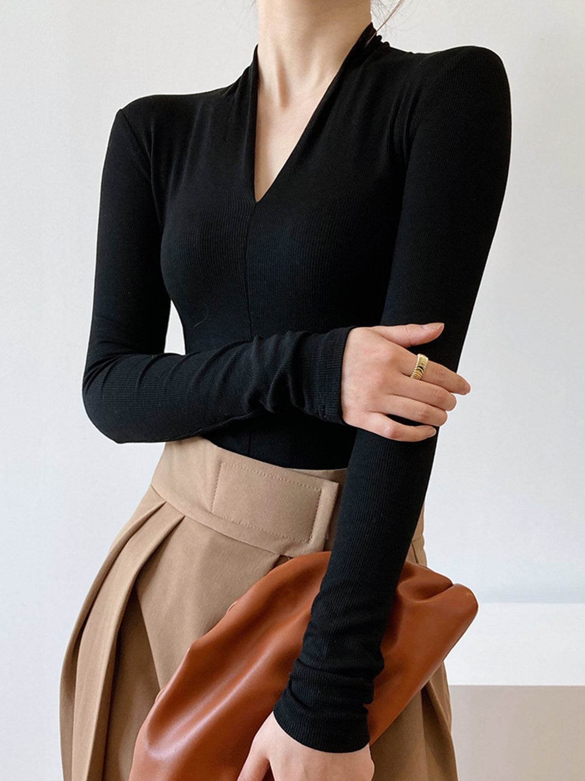 Solid Long Sleeve Knit Top-CALLISTARI