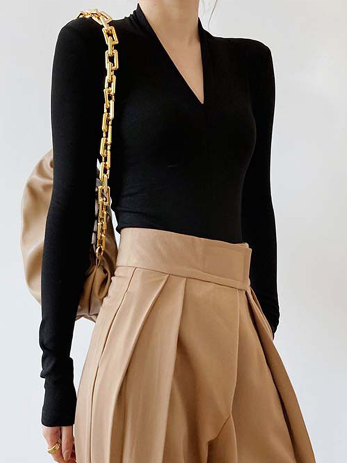 Solid Long Sleeve Knit Top-CALLISTARI