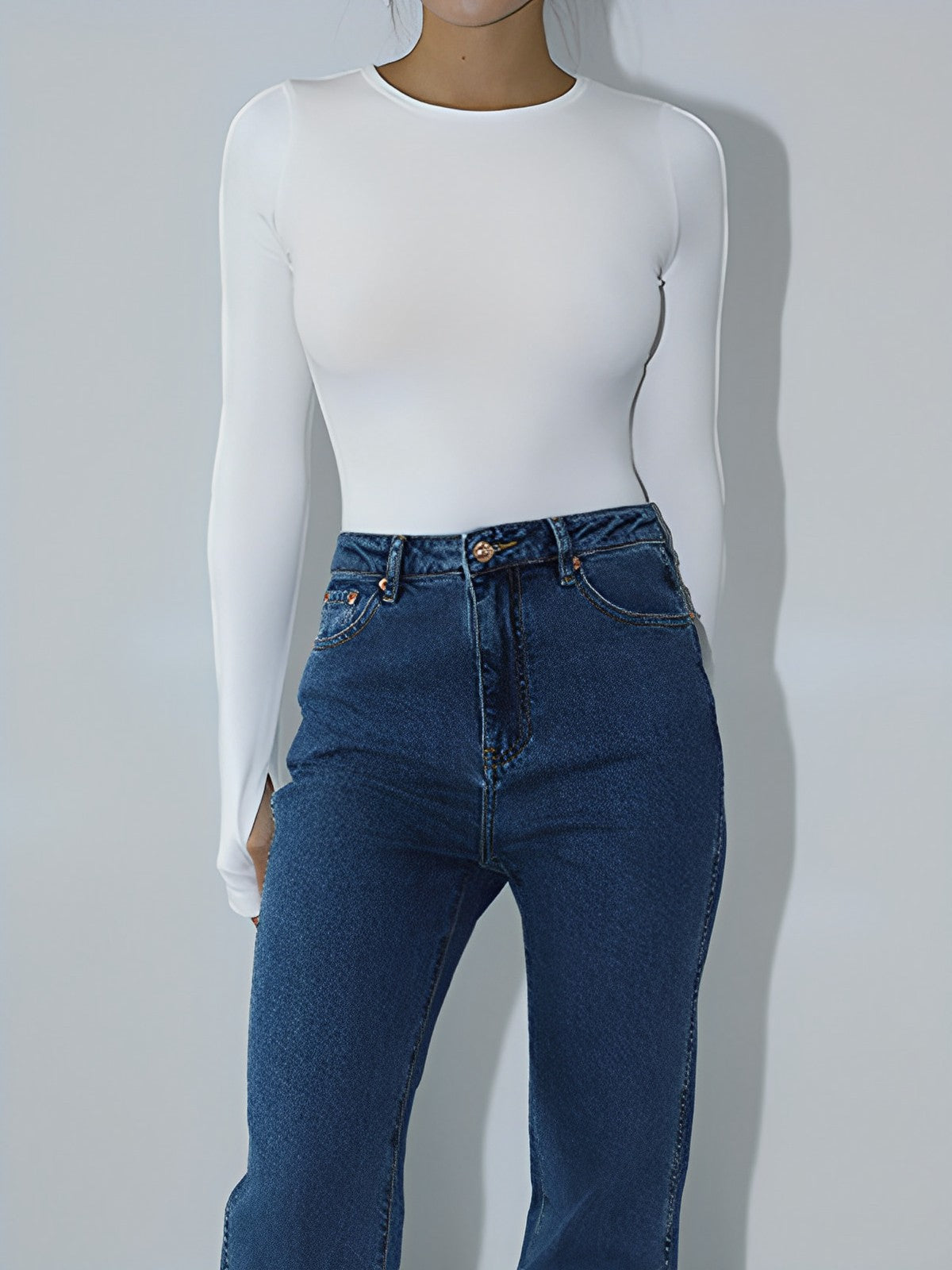 Keyhole Cutout Long Sleeve Bodysuit-CALLISTARI