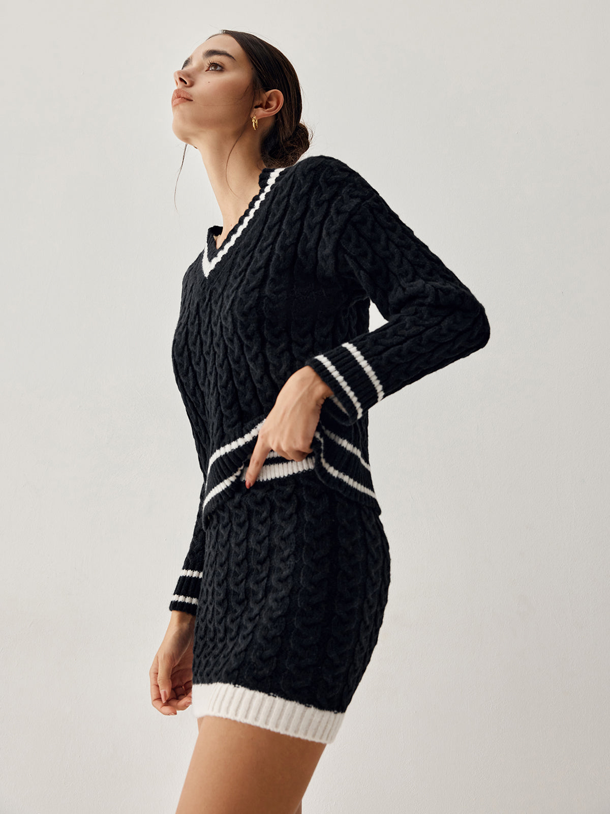 Contrast Trim Cable Knit Sweater With Matching Skirt-CALLISTARI