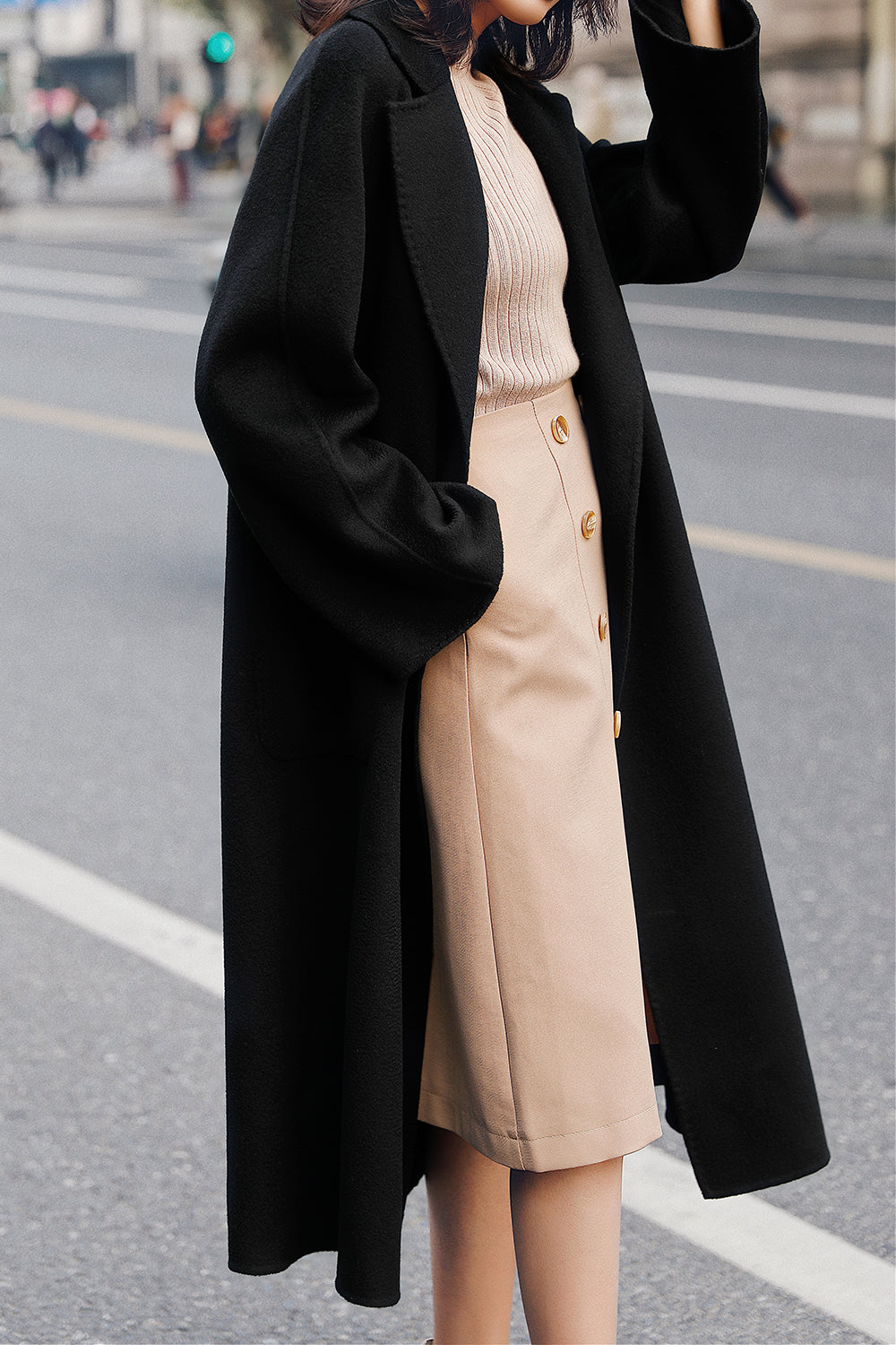 Black Lapel Neck Belted Wool Coat With Pockets-CALLISTARI