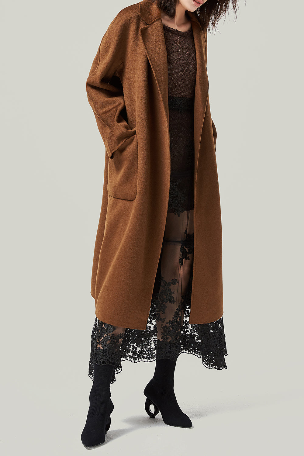 Black Lapel Neck Belted Wool Coat With Pockets-CALLISTARI