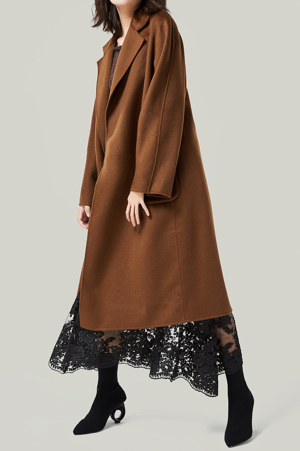 Black Lapel Neck Belted Wool Coat With Pockets-CALLISTARI