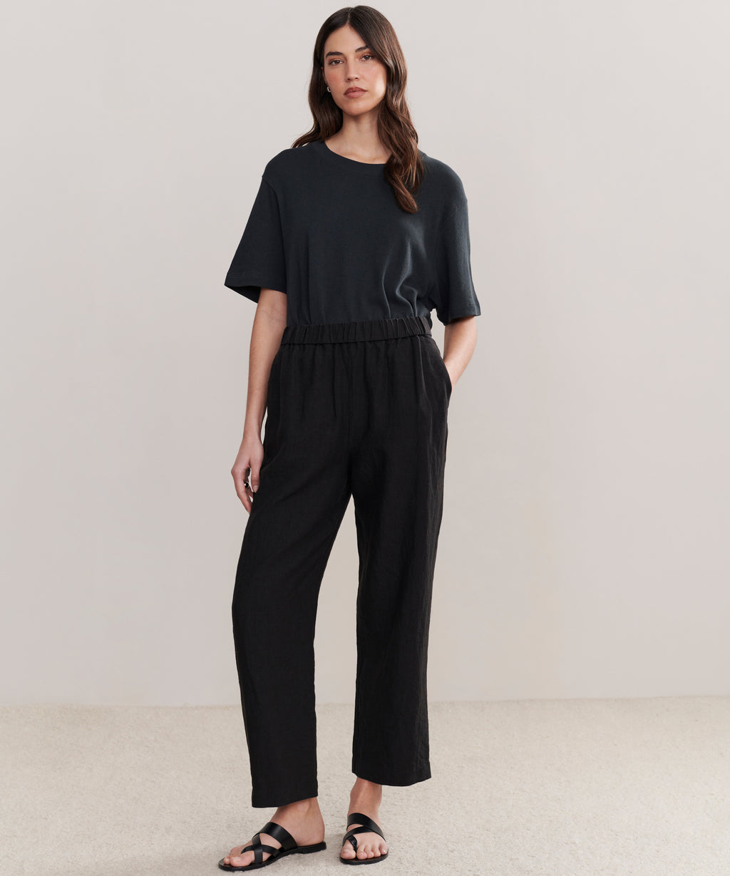 Linen shirt and trousers suit