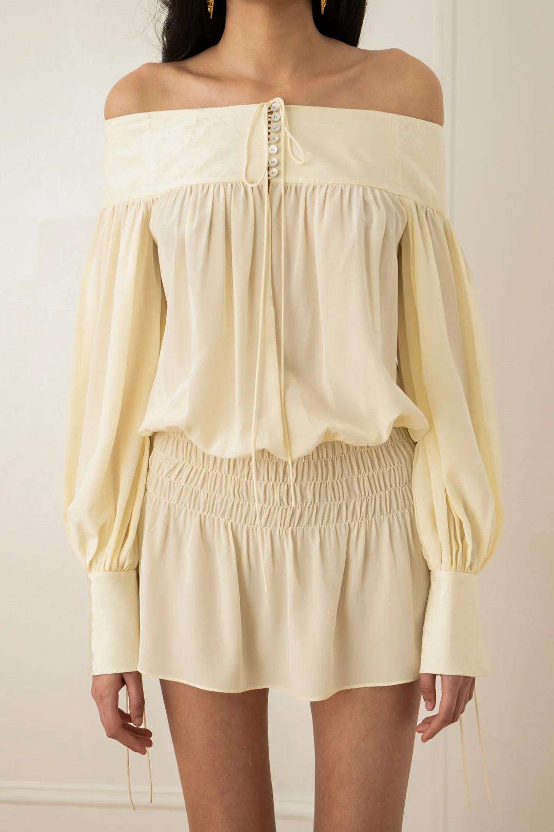 Creamy Off Shoulder Dress-aritzao