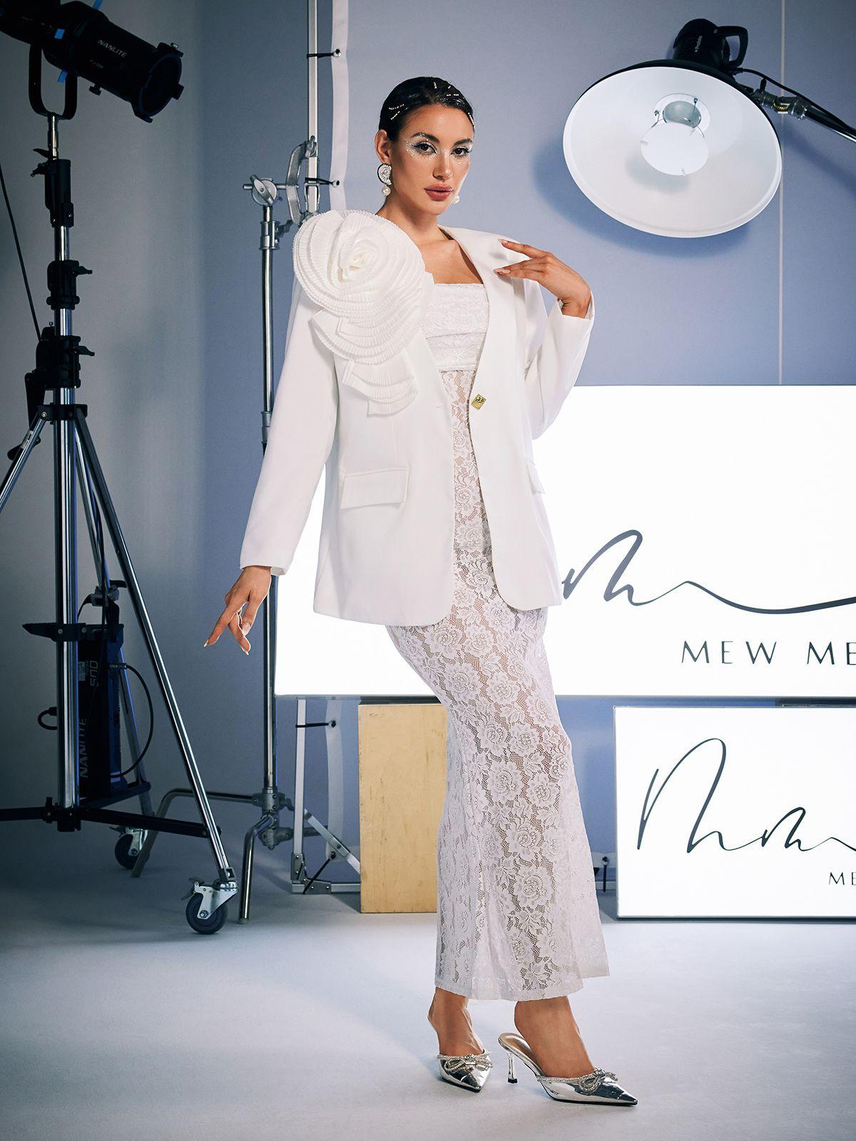 Finnley V Neck Flower Blazer - Mew Mews