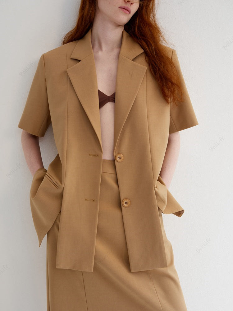 French-Inspired Relaxed Fit Short-Sleeve Blazer-CALLISTARI