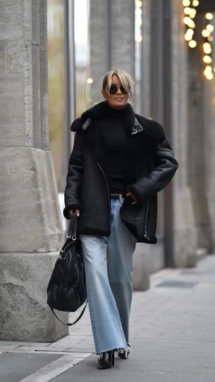 Oversized lapel fur jacket