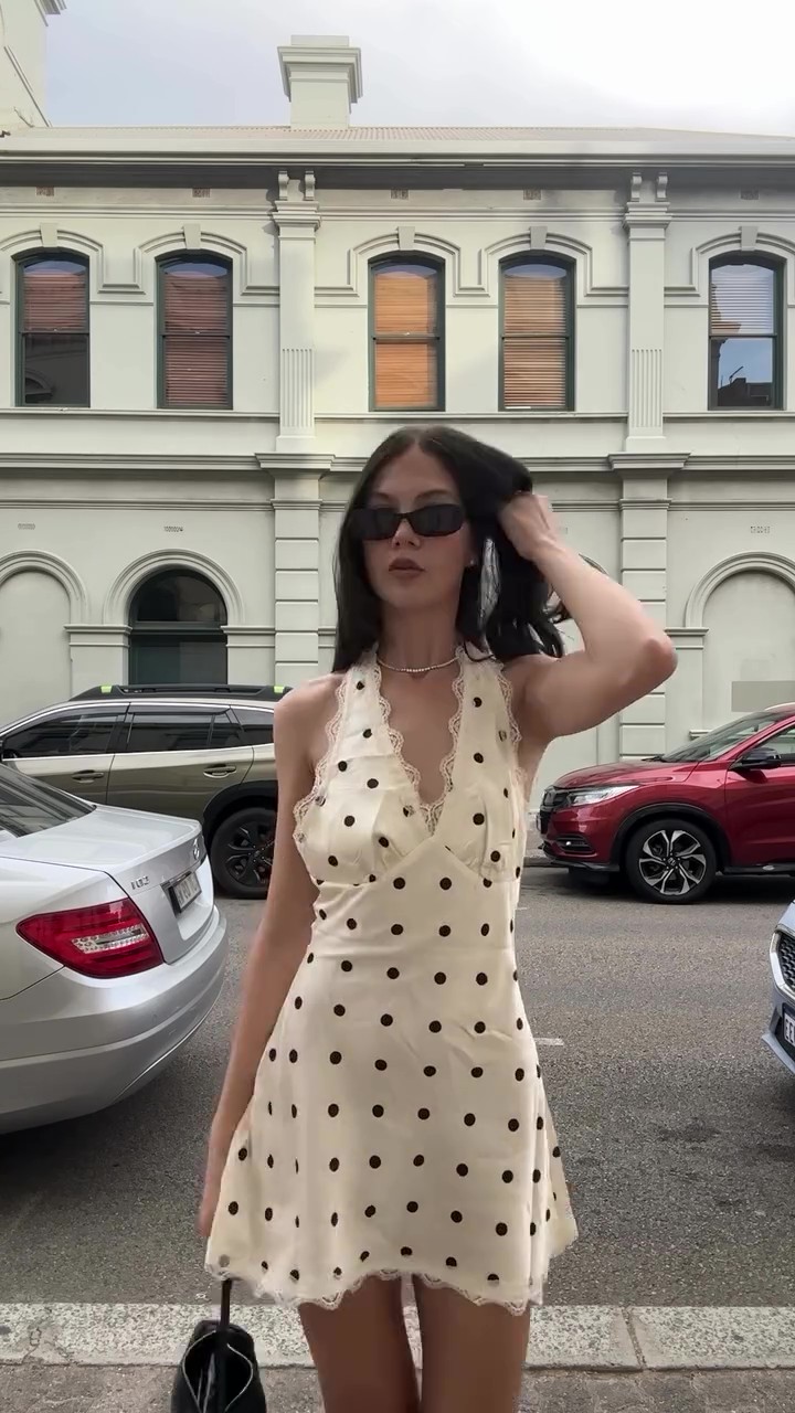 Polka dot lace v-neck mini skirt