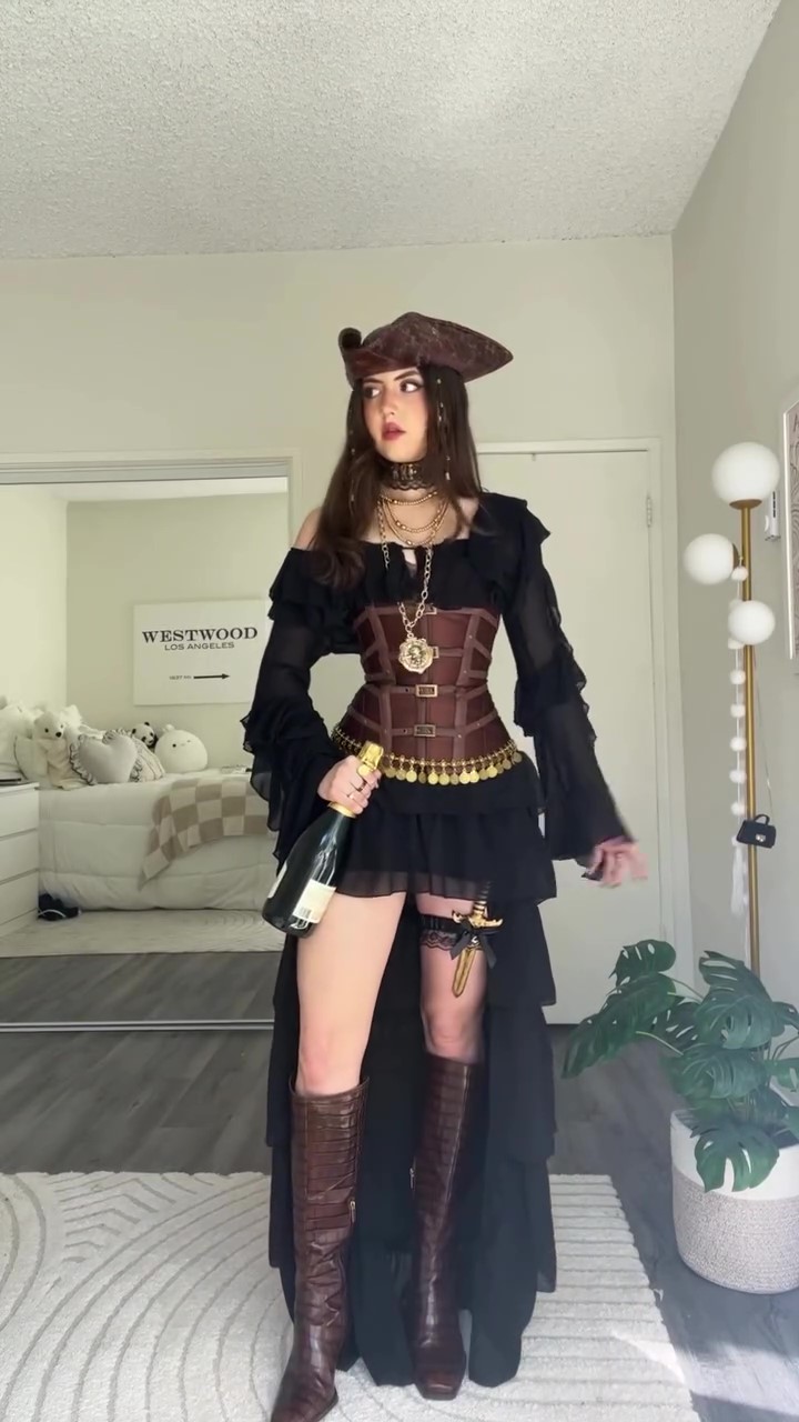 Statement pirate midi dress