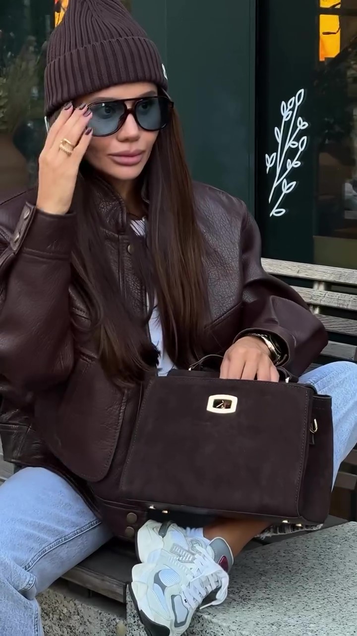 Designer cowhide pattern short wallet